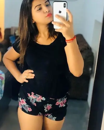 Kuhuboto Escorts